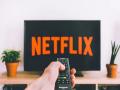 Netflix records 1.75 mn new subscribers, shuts mailing DVDs biz - Hindi News | Netflix records 1.75 mn new subscribers, shuts mailing DVDs biz | Latest business News at Lokmattimes.com