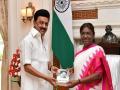 Tamil Nadu CM Stalin meets President Murmu in Delhi, invites her to inaugurate hospital - Hindi News | Tamil Nadu CM Stalin meets President Murmu in Delhi, invites her to inaugurate hospital | Latest national News at Lokmattimes.com