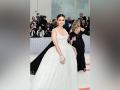 Alia Bhatt exudes princess vibes in white gown on Met Gala red carpet debut - Hindi News | Alia Bhatt exudes princess vibes in white gown on Met Gala red carpet debut | Latest entertainment News at Lokmattimes.com
