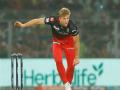 Kedar Jadhav joins Royal Challengers Bangalore camp as injured David Willey's replacement - Hindi News | Kedar Jadhav joins Royal Challengers Bangalore camp as injured David Willey's replacement | Latest cricket News at Lokmattimes.com