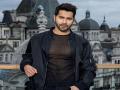 Varun Dhawan shares workout video, says "the grind don't stop" - Hindi News | Varun Dhawan shares workout video, says "the grind don't stop" | Latest entertainment News at Lokmattimes.com