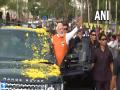 PM Modi holds roadshow in Karnataka's Tumakuru - Hindi News | PM Modi holds roadshow in Karnataka's Tumakuru | Latest national News at Lokmattimes.com