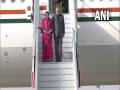 VP Dhankhar arrives in Delhi after attending King Charles III's coronation ceremony - Hindi News | VP Dhankhar arrives in Delhi after attending King Charles III's coronation ceremony | Latest international News at Lokmattimes.com
