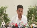 Ashok Gehlot's leader is Vasundhara Raje, says Sachin Pilot - Hindi News | Ashok Gehlot's leader is Vasundhara Raje, says Sachin Pilot | Latest politics News at Lokmattimes.com