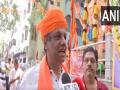 Karnataka Polls: Stopped from reciting Hanuman Chalisa in Bengaluru, allege VHP members - Hindi News | Karnataka Polls: Stopped from reciting Hanuman Chalisa in Bengaluru, allege VHP members | Latest national News at Lokmattimes.com