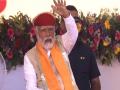 Rajasthan: PM Modi rescues CM Gehlot when he's unable to speak amid "Modi, Modi" chants - Hindi News | Rajasthan: PM Modi rescues CM Gehlot when he's unable to speak amid "Modi, Modi" chants | Latest national News at Lokmattimes.com