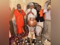 J-K: LG Manoj Sinha visits historical Shiv temple renovated under Smart City project - Hindi News | J-K: LG Manoj Sinha visits historical Shiv temple renovated under Smart City project | Latest national News at Lokmattimes.com