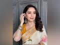 Madhuri Dixit: Bollywood's 'Dhak Dhak' girl is epitome of beauty, grace - Hindi News | Madhuri Dixit: Bollywood's 'Dhak Dhak' girl is epitome of beauty, grace | Latest entertainment News at Lokmattimes.com