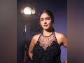 "If only I could show you the dress," Mrunal Thakur teases fans about her Cannes outfit - Hindi News | "If only I could show you the dress," Mrunal Thakur teases fans about her Cannes outfit | Latest entertainment News at Lokmattimes.com