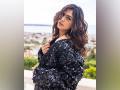 Cannes 2023: Mrunal Thakur oozes glamour in black ensemble on her debut - Hindi News | Cannes 2023: Mrunal Thakur oozes glamour in black ensemble on her debut | Latest entertainment News at Lokmattimes.com