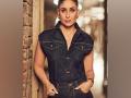 Kareena Kapoor shares blurry selfie after night shoot pack-up, check out - Hindi News | Kareena Kapoor shares blurry selfie after night shoot pack-up, check out | Latest entertainment News at Lokmattimes.com