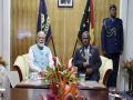 PM Modi, Papua New Guinea Governor-General Bob Dadae hold talks at historic Government House in Port Moresby - Hindi News | PM Modi, Papua New Guinea Governor-General Bob Dadae hold talks at historic Government House in Port Moresby | Latest international News at Lokmattimes.com