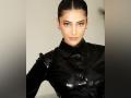 Cannes 2023: Shruti Haasan slays red carpet look in all-black attire - Hindi News | Cannes 2023: Shruti Haasan slays red carpet look in all-black attire | Latest entertainment News at Lokmattimes.com