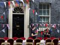 London: Car crashes into Downing street gates, man arrested - Hindi News | London: Car crashes into Downing street gates, man arrested | Latest international News at Lokmattimes.com