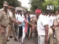 Members of Yadav community stage protest in Hyderabad against TPCC chief Revanth Reddy - Hindi News | Members of Yadav community stage protest in Hyderabad against TPCC chief Revanth Reddy | Latest national News at Lokmattimes.com
