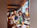 "Some friends gently standby": Samantha Prabhu shares picture with Vijay Deverakonda - Hindi News | "Some friends gently standby": Samantha Prabhu shares picture with Vijay Deverakonda | Latest entertainment News at Lokmattimes.com