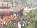 Odisha train accident: Rescue teams working on cutting last bogie to extract victims - Hindi News | Odisha train accident: Rescue teams working on cutting last bogie to extract victims | Latest national News at Lokmattimes.com