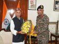 General Manoj Pande meets Himachal Governor, discusses security matters - Hindi News | General Manoj Pande meets Himachal Governor, discusses security matters | Latest national News at Lokmattimes.com