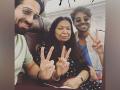 Ayushmann Khurrana's mother restarts life at 73 post husband's death, netizens applaud her - Hindi News | Ayushmann Khurrana's mother restarts life at 73 post husband's death, netizens applaud her | Latest entertainment News at Lokmattimes.com