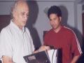 "His thinking, values and ideas of parenting were ahead of his time": Sachin Tendulkar wishes dad on Father's Day - Hindi News | "His thinking, values and ideas of parenting were ahead of his time": Sachin Tendulkar wishes dad on Father's Day | Latest cricket News at Lokmattimes.com