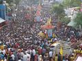Gujarat CM performs 'Pahind Vidhi', flags off 145th Rath Yatra of Lord Jagannath in Ahmedabad - Hindi News | Gujarat CM performs 'Pahind Vidhi', flags off 145th Rath Yatra of Lord Jagannath in Ahmedabad | Latest national News at Lokmattimes.com