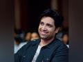 Meet Adivi Sesh's new friends Tooti, Frooti - Hindi News | Meet Adivi Sesh's new friends Tooti, Frooti | Latest entertainment News at Lokmattimes.com