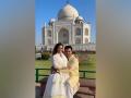Rohit Bose Roy shares adorable picture with his wife on their wedding anniversary - Hindi News | Rohit Bose Roy shares adorable picture with his wife on their wedding anniversary | Latest entertainment News at Lokmattimes.com