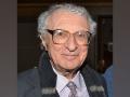 'Fiddler on the Roof' lyricist Sheldon Harnick passes away - Hindi News | 'Fiddler on the Roof' lyricist Sheldon Harnick passes away | Latest entertainment News at Lokmattimes.com
