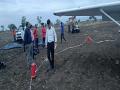Training aircraft makes emergency landing in Karnataka's Kalaburagi, DGCA official visits site - Hindi News | Training aircraft makes emergency landing in Karnataka's Kalaburagi, DGCA official visits site | Latest national News at Lokmattimes.com
