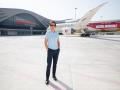 Tom Cruise arrives on first flight into Abu Dhabi International Airport's new Midfield Terminal - Hindi News | Tom Cruise arrives on first flight into Abu Dhabi International Airport's new Midfield Terminal | Latest international News at Lokmattimes.com