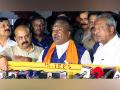 Karnataka: BJP leader KS Eshwarappa blames Congress' turncoats for indiscipline within party - Hindi News | Karnataka: BJP leader KS Eshwarappa blames Congress' turncoats for indiscipline within party | Latest politics News at Lokmattimes.com