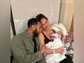 Crissy Teigen, John Legend become parents for fourth time - Hindi News | Crissy Teigen, John Legend become parents for fourth time | Latest entertainment News at Lokmattimes.com