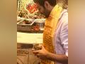 'Satyaprem Ki Katha': Kartik Aaryan seeks blessings of Bappa at Siddhivinayak temple, thanks fans for love - Hindi News | 'Satyaprem Ki Katha': Kartik Aaryan seeks blessings of Bappa at Siddhivinayak temple, thanks fans for love | Latest entertainment News at Lokmattimes.com
