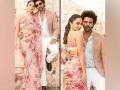 'Satya Prem Ki Katha': Kartik Aaryan, Kiara Advani emrace love in new song 'Le Aaunga' - Hindi News | 'Satya Prem Ki Katha': Kartik Aaryan, Kiara Advani emrace love in new song 'Le Aaunga' | Latest entertainment News at Lokmattimes.com