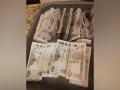 Mumbai Airport: CISF detects foreign currency worth Rs 3 Crores - Hindi News | Mumbai Airport: CISF detects foreign currency worth Rs 3 Crores | Latest national News at Lokmattimes.com