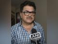 '72 Hoorain' screened at JNU, filmmaker Ashoke Pandit says his intention is to expose terrorism - Hindi News | '72 Hoorain' screened at JNU, filmmaker Ashoke Pandit says his intention is to expose terrorism | Latest entertainment News at Lokmattimes.com