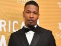 Jamie Foxx makes 'first public appearance' since his undisclosed medical complication - Hindi News | Jamie Foxx makes 'first public appearance' since his undisclosed medical complication | Latest entertainment News at Lokmattimes.com