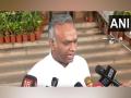 "Fallout of personal feud": Karnataka Minister Priyank Kharge on Jain monk's killing - Hindi News | "Fallout of personal feud": Karnataka Minister Priyank Kharge on Jain monk's killing | Latest politics News at Lokmattimes.com