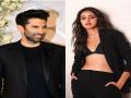 Aditya Roy Kapur, Ananya Panday spotted cuddling in Lisbon, see viral pics - Hindi News | Aditya Roy Kapur, Ananya Panday spotted cuddling in Lisbon, see viral pics | Latest entertainment News at Lokmattimes.com