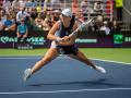 World No.1 Iga Swiatek defeats Laura Siegemund to win at home in Warsaw - Hindi News | World No.1 Iga Swiatek defeats Laura Siegemund to win at home in Warsaw | Latest tennis News at Lokmattimes.com