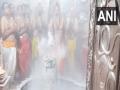 Madhya Pradesh: Bhasma Aarti performed at Mahakaleshwar Temple in Ujjain on 5th Monday of Sawan - Hindi News | Madhya Pradesh: Bhasma Aarti performed at Mahakaleshwar Temple in Ujjain on 5th Monday of Sawan | Latest lifestyle News at Lokmattimes.com