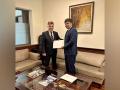 Ukraine's designated Ambassador presents Credential letters copy to MEA official Anshuman Gaur, to "strengthen bilateral relations"   - Hindi News | Ukraine's designated Ambassador presents Credential letters copy to MEA official Anshuman Gaur, to "strengthen bilateral relations"   | Latest international News at Lokmattimes.com