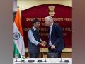 Union Health Minister Mandaviya met UK counterpart on sidelines of G20 Health Ministers meeting in Gujarat - Hindi News | Union Health Minister Mandaviya met UK counterpart on sidelines of G20 Health Ministers meeting in Gujarat | Latest international News at Lokmattimes.com