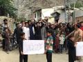 PoK: People hold protests against “illegal detention” of leader by Pakistan - Hindi News | PoK: People hold protests against “illegal detention” of leader by Pakistan | Latest international News at Lokmattimes.com