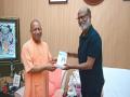 Rajinikanth meets UP CM Yogi Adityanath at his residence in Lucknow - Hindi News | Rajinikanth meets UP CM Yogi Adityanath at his residence in Lucknow | Latest entertainment News at Lokmattimes.com