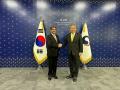 South Korean Prez looking forward to first India visit: Foreign Minister Park tells Deputy NSA Misri - Hindi News | South Korean Prez looking forward to first India visit: Foreign Minister Park tells Deputy NSA Misri | Latest international News at Lokmattimes.com
