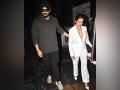 Arjun Kapoor-Malaika Arora step out for dinner date - Hindi News | Arjun Kapoor-Malaika Arora step out for dinner date | Latest entertainment News at Lokmattimes.com