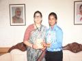 Smriti Irani felicitates gold medal-winning Indian women's blind cricket team - Hindi News | Smriti Irani felicitates gold medal-winning Indian women's blind cricket team | Latest cricket News at Lokmattimes.com