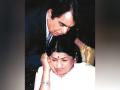 Saira Banu cherishes sibling connection between Dilip Kumar, Lata Mangeshkar - Hindi News | Saira Banu cherishes sibling connection between Dilip Kumar, Lata Mangeshkar | Latest entertainment News at Lokmattimes.com