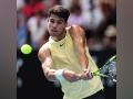 Australian Open: Carlos Alcaraz reaches 4th round for first time after Shang Juncheng retires - Hindi News | Australian Open: Carlos Alcaraz reaches 4th round for first time after Shang Juncheng retires | Latest tennis News at Lokmattimes.com